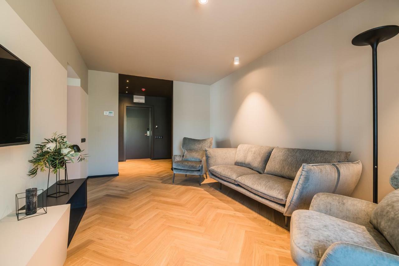 Maestro Design Hotel Liepaja Ngoại thất bức ảnh